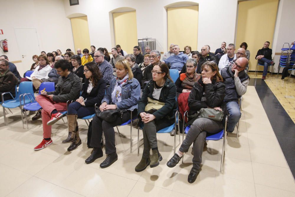 Reunió entre Hinojosa i els veïns de Sarrià de Ter