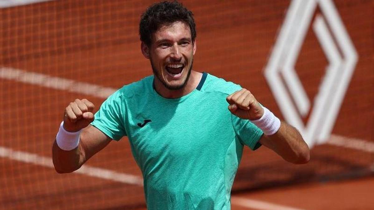 Pablo Carreño celebra su triunfo ante Tirante en la tercera ronda de Roland Garros.