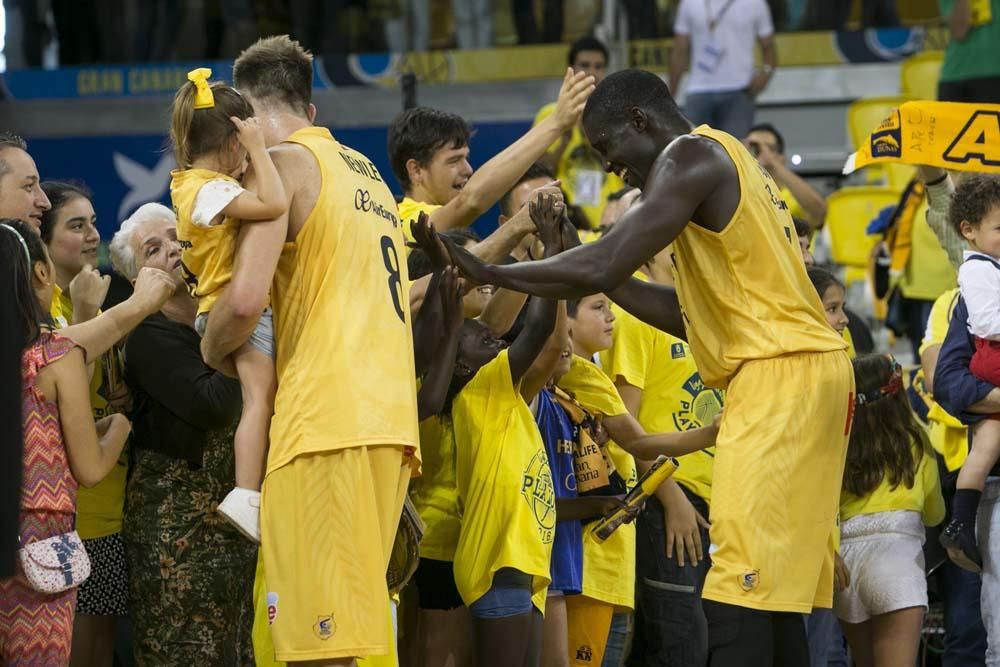 Herbalife Gran Canaria 93 - 87 Laboral Kutxa