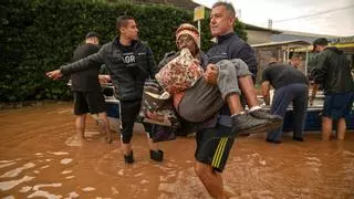 Rescates contrarreloj en Brasil para intentar contener la tragedia provocada por las inundaciones