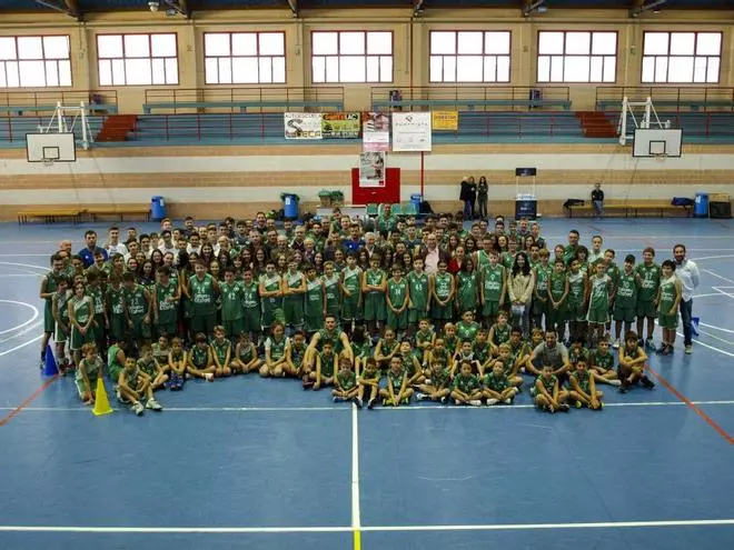 La escuela de baloncesto de Sueca