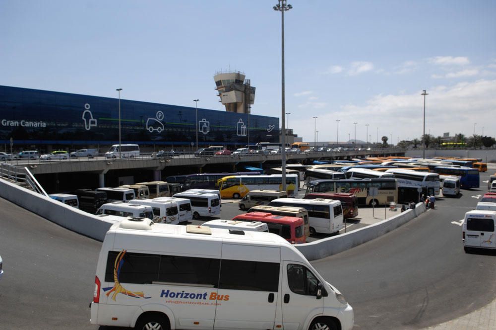 Llegada viajeros al aeropuerto de Gran Canaria