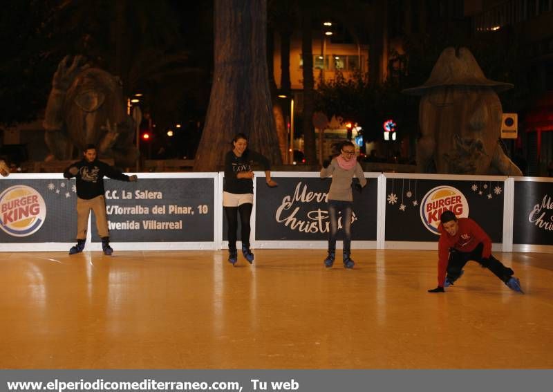 Galería de fotos --  Castellón sobre hielo en Navidad