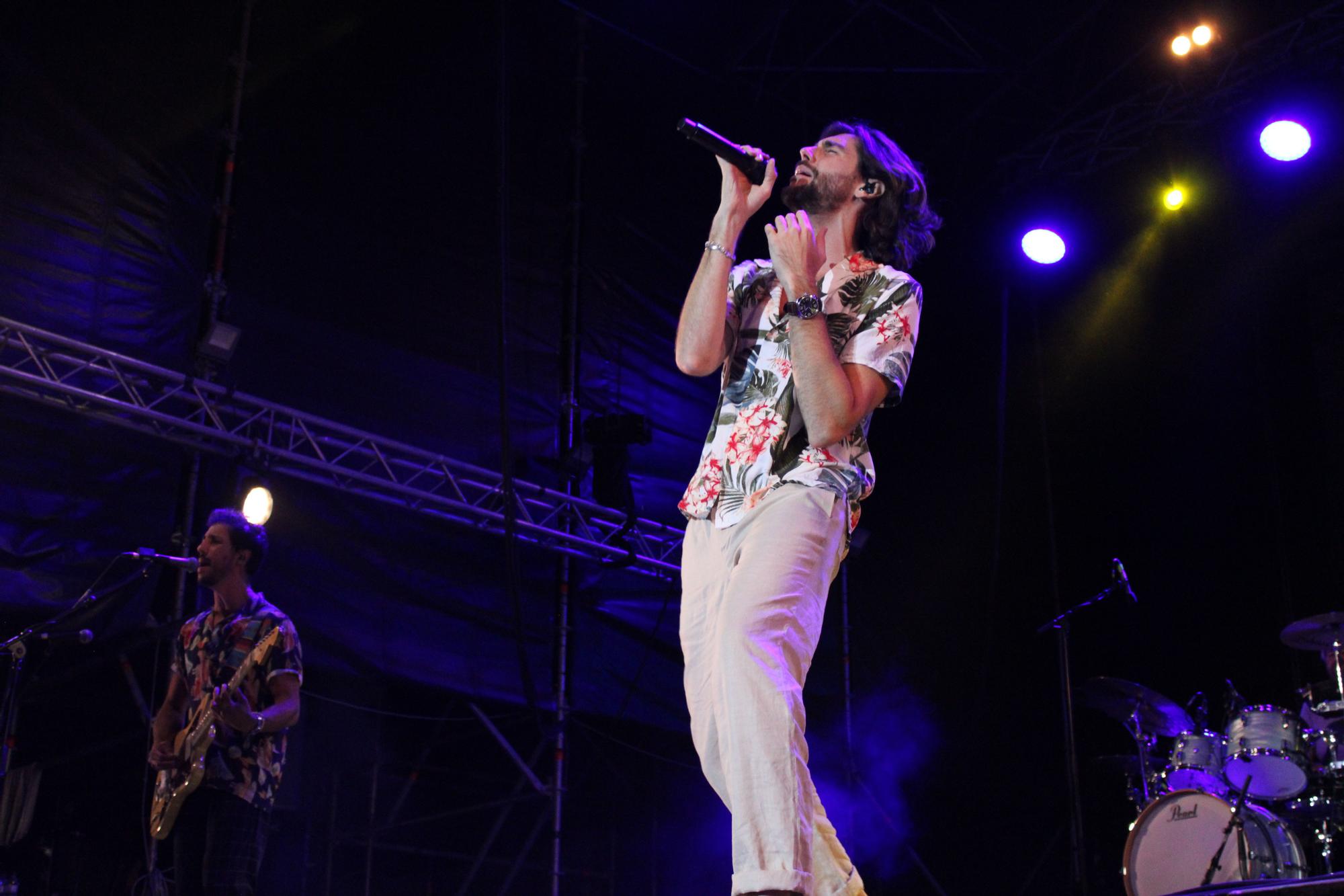 Sara Roy, Greg Taro i Alvaro Soler animen un públic enèrgic a la Ciutadella de Roses