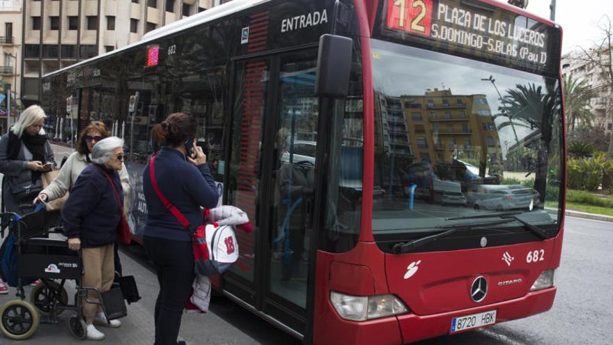 Un autobús del actual servicio público de Alicante