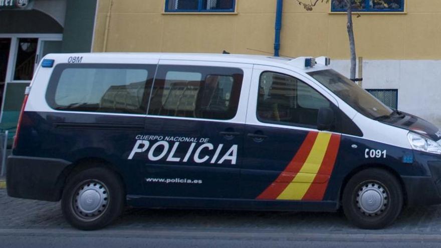 Furgón policial.