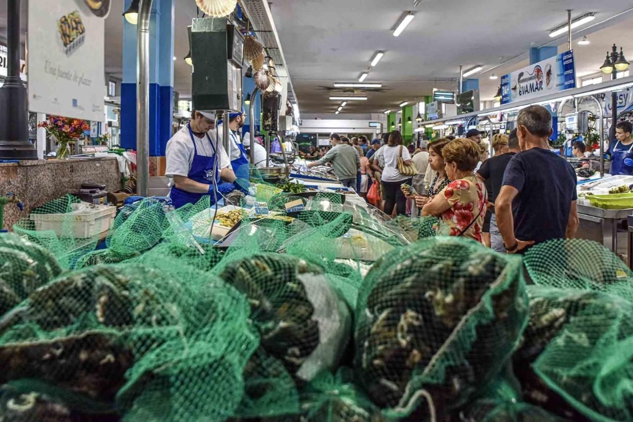 El mercado municipal de abastos de O Grove, esta mañana.