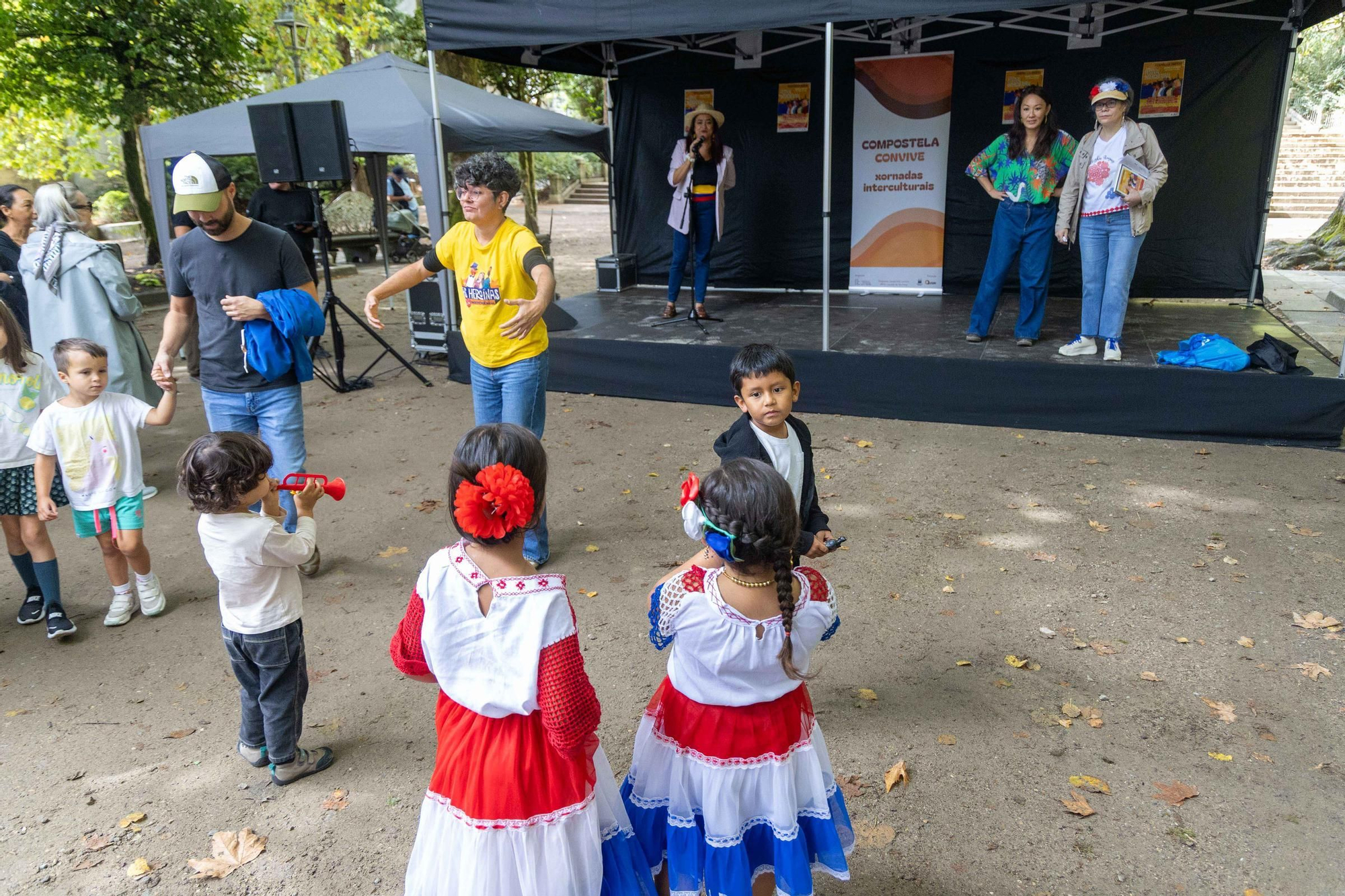Décimo primeira edición do Festival Intercultural en Santiago