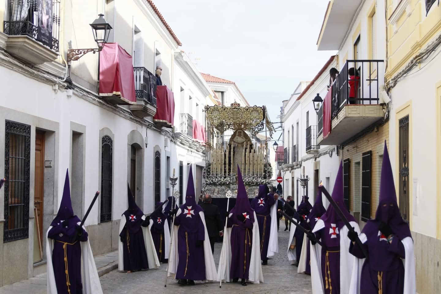 Hinojosa del Duque. Nuestro Padre Jesús a Cuestas y la Virgen de los Dolores.