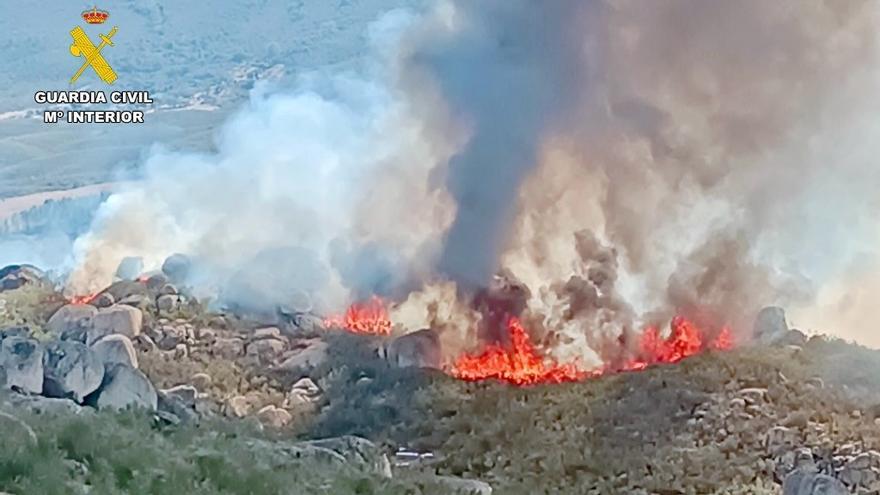 Detenido el presunto autor de un incendio que obligó a desalojar a 50 personas en Valencia de Alcántara