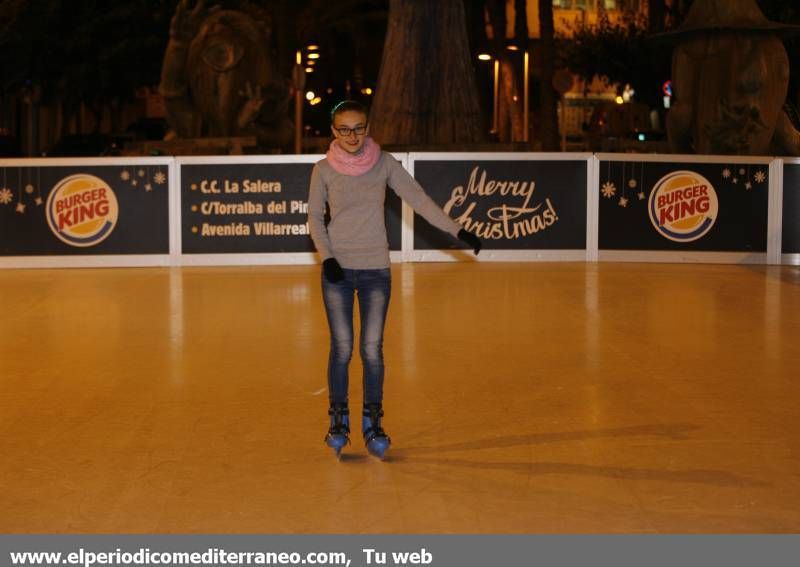 Galería de fotos --  Castellón sobre hielo en Navidad