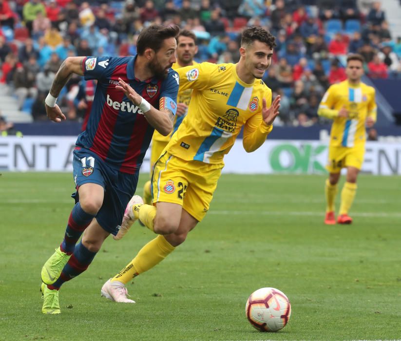 Levante UD - RCD Espanyol, en imágenes