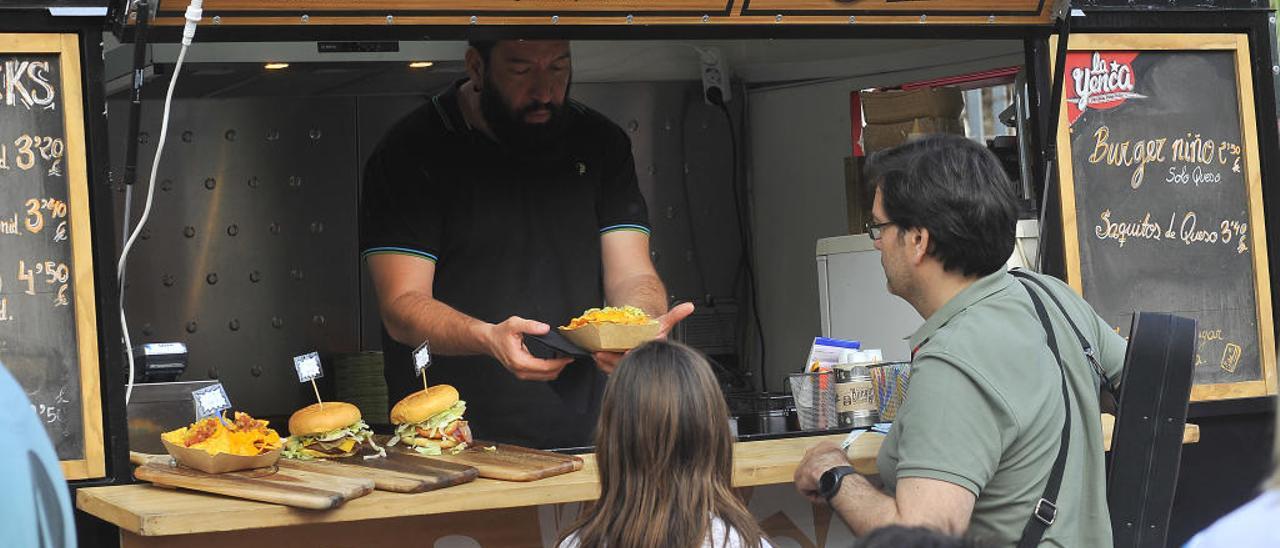 Alcoy amplía los espacios destinados al ocio y la gastronomía en las Fiestas