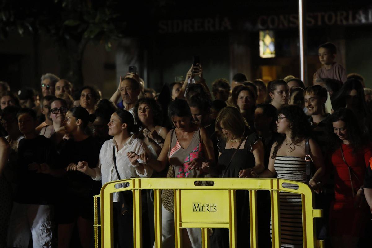 Mieres arde por San Xuan