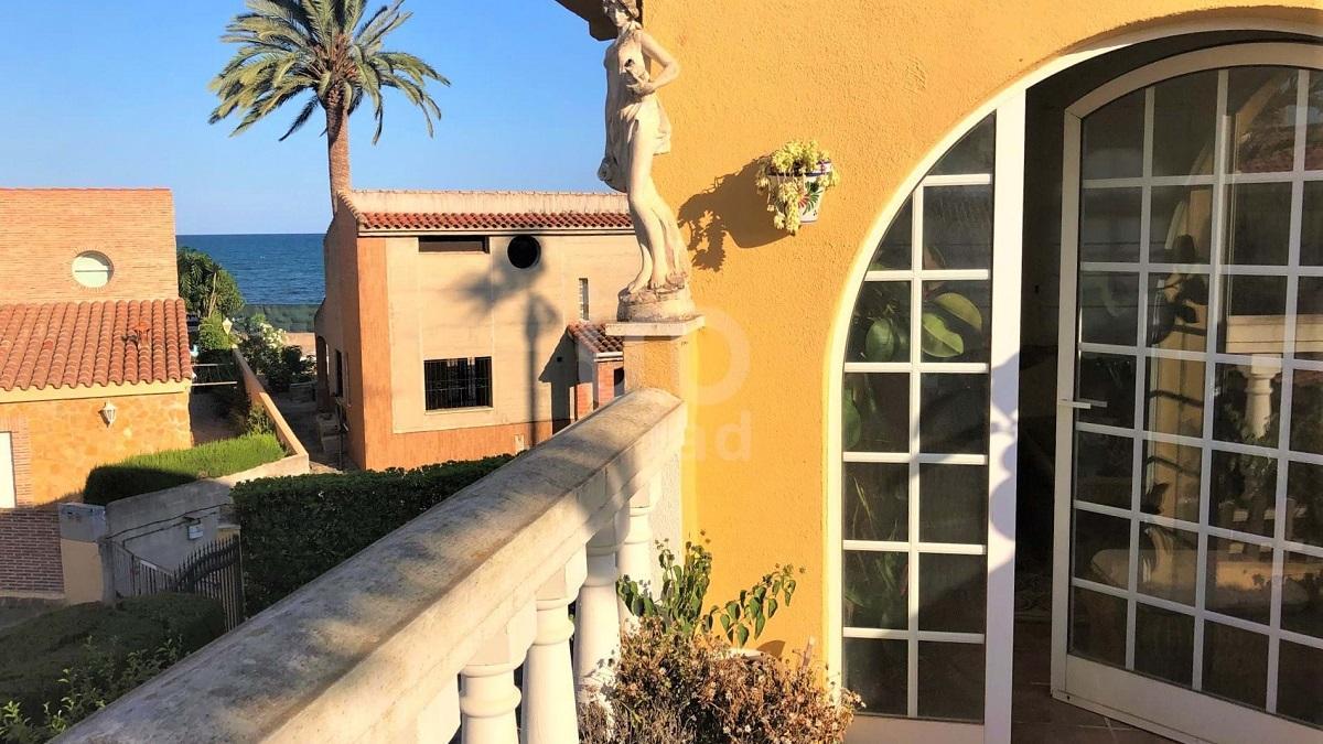 Nos vamos a Benicarló para visitar tres casas en venta con mucho espacio -  El Periódico Mediterráneo