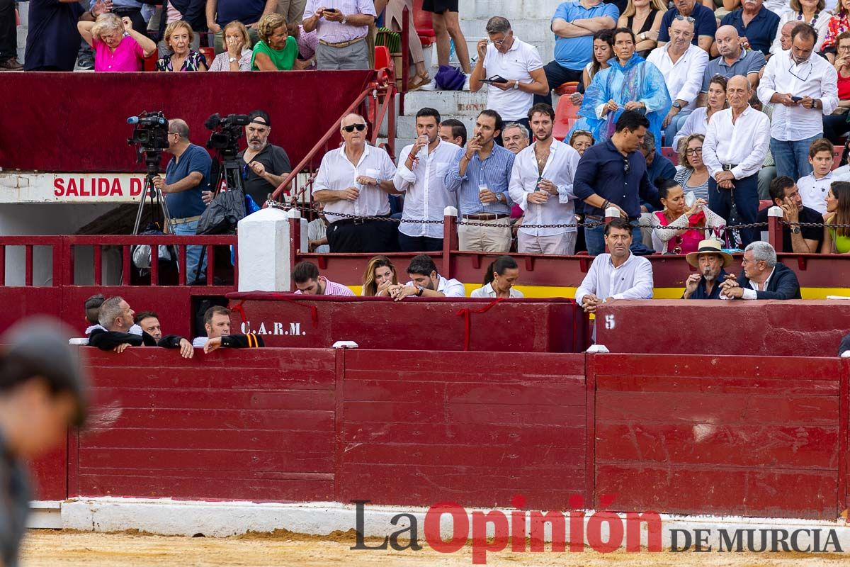 Así se ha vivido en los tendidos la segunda corrida de la Feria Taurina de Murcia