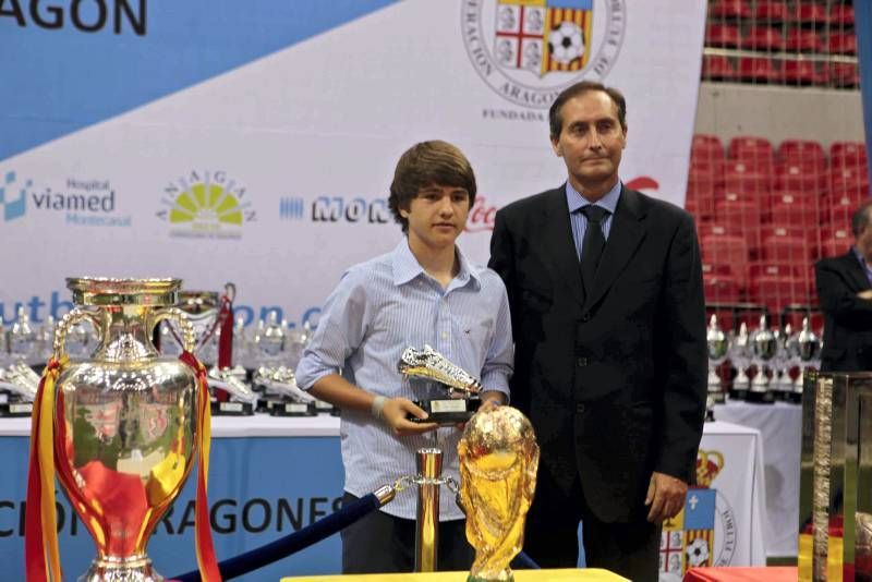 Fotogalería: Entrega de premios en la Gala del Fútbol de Aragón