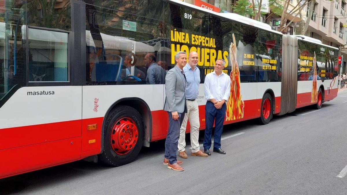 Éxito del autobús gratuito de las Especiales | INFORMACIÓN