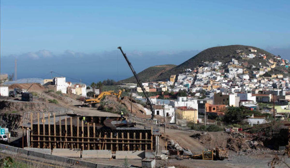 Maquinaria trabaja en la IV Fase de la Circunvalación de Las Palmas de Gran Canaria