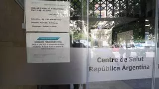 El cierre de centros de salud por la tarde aboca a una mayor demora en Urgencias