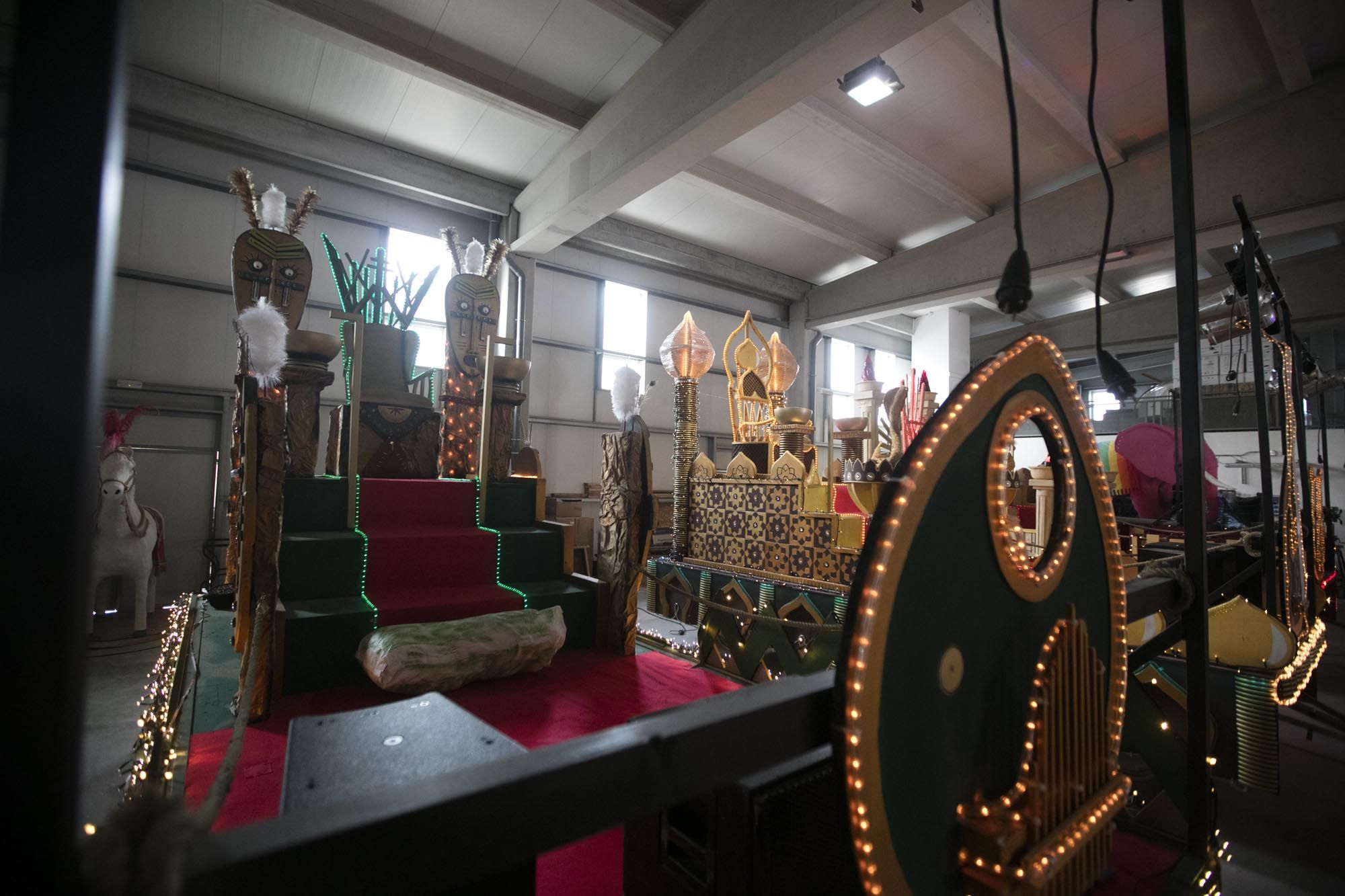 Preparativos de la cabalgata de los Reyes Magos de Ibiza