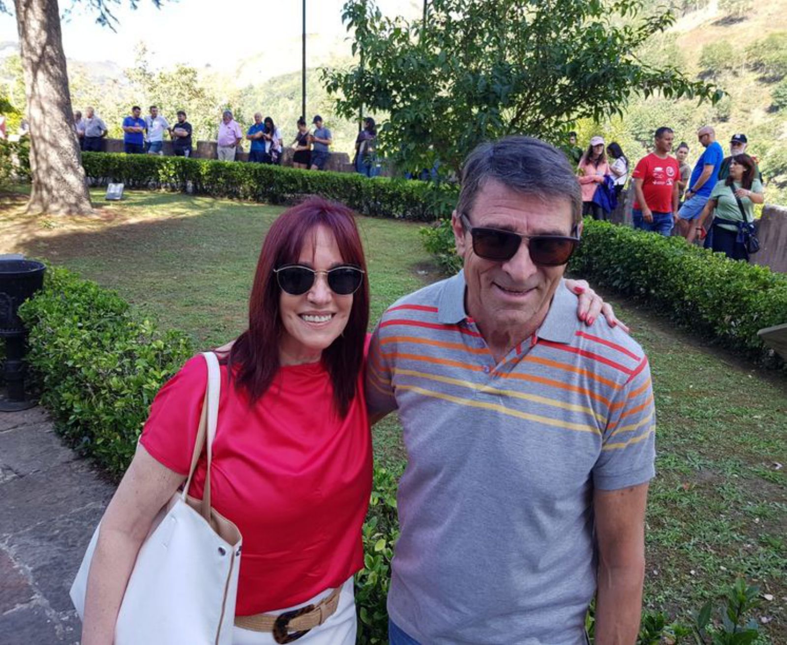 Liliana Sánchez y Alfredo Macua, ayer en Covadonga. | Luisma Murias