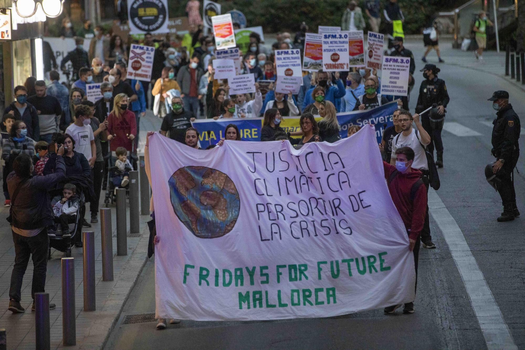 Manifestación juvenil en Palma: Contra la crisis, «justicia climática»