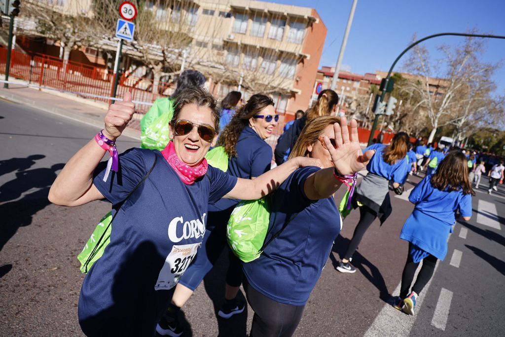 Imágenes del recorrido de la Carrera de la Mujer: avenida Pío Baroja y puente del Reina Sofía (II)