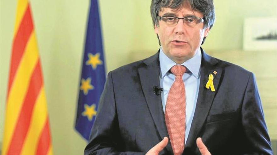 Puigdemont se rinde y unge a Sànchez como ‘president’