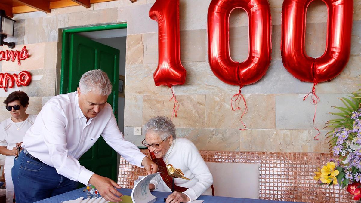 Domitila Padrón cumple 100 años
