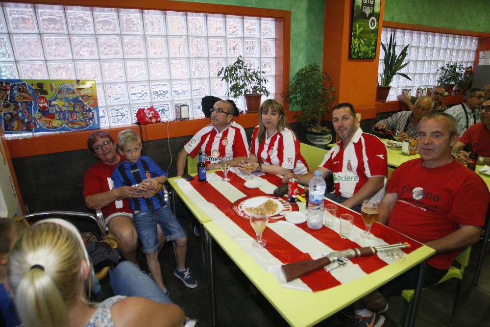 L'afició viu el partit a Girona