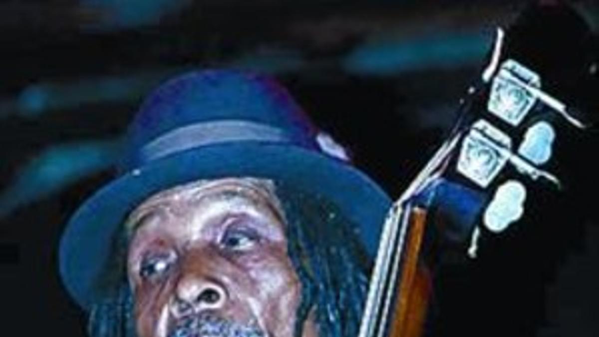 Fallece Lloyd Brevett, bajista deThe Skatalites_MEDIA_1