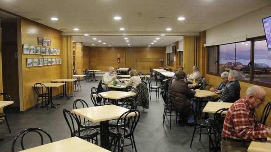 La cafetería del local de Meira en una foto reciente. // S. Álvarez