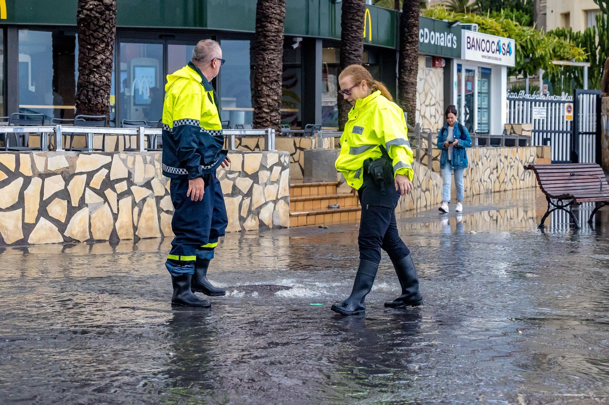 Lluvia cayendo con intensidad en Benidorm