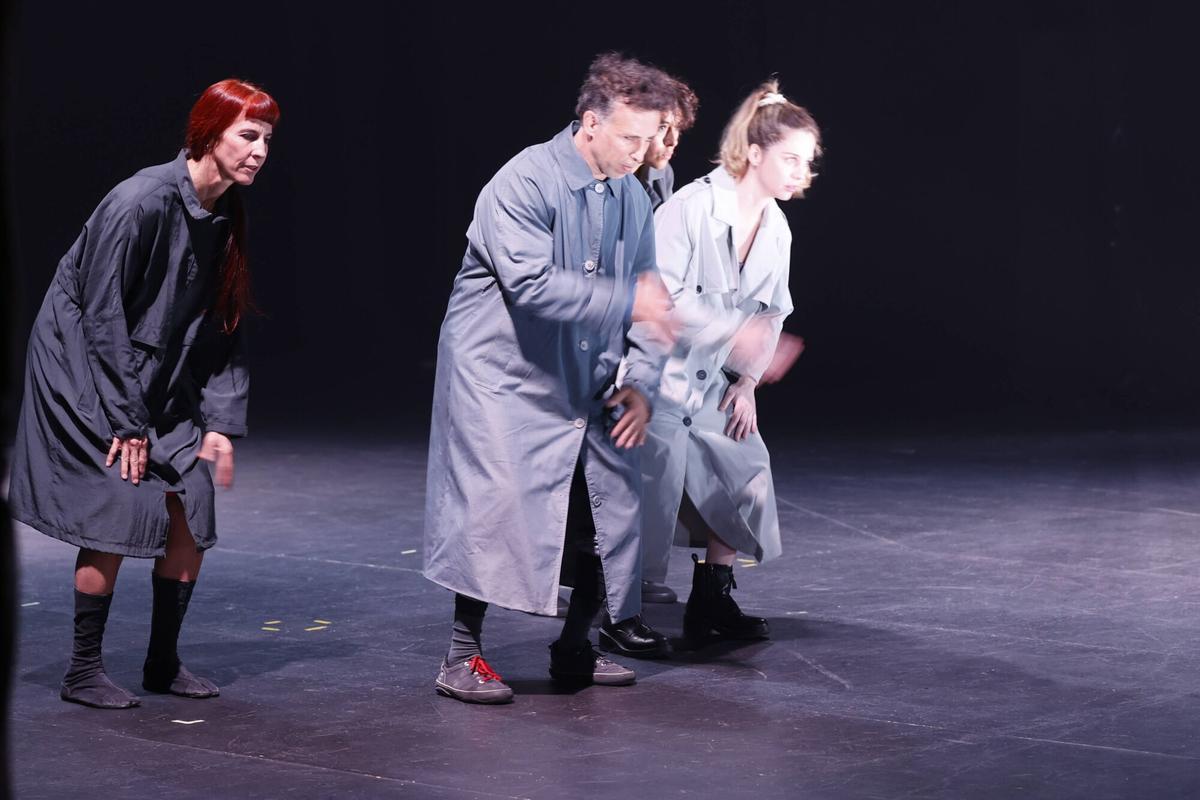 Representación de "Soc" por la compañía de teatro MARTA SITJA en la clausura de FETEN 2026.