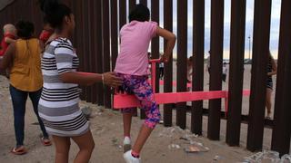 Balancines para la integración en el muro de México