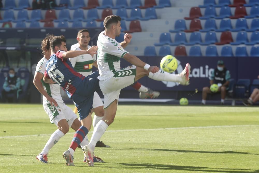 Las imágenes del Levante UD - Elche CF