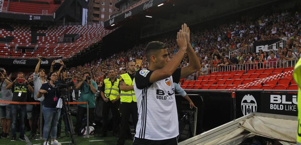 Las mejores imágenes de la presentación de Guedes, Pereira, Murillo, Kondogbia, Maksimovic, Neto y Gabriel