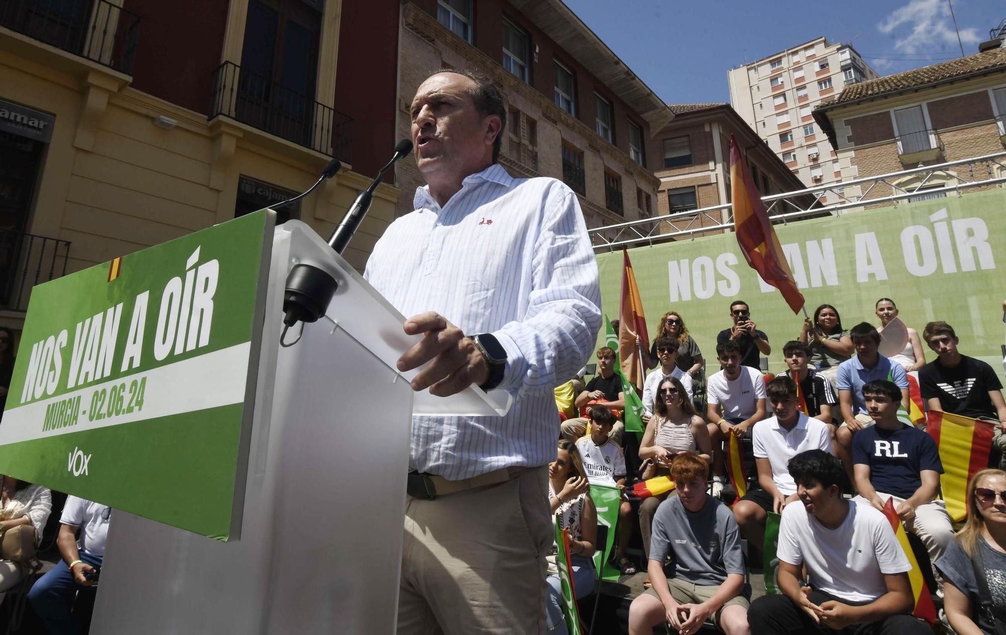 Acto de Santiago Abascal y Jorge Buxadé en Murcia