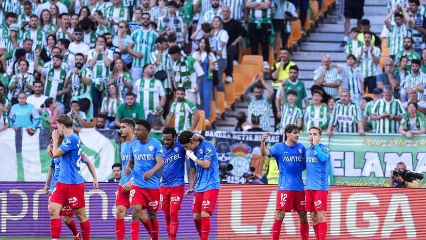 ¿Cómo tiene el Elche el golaveraje particular frente a sus rivales por la permanencia?