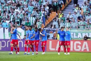 ¿Cómo tiene el Elche el golaveraje particular frente a sus rivales por la permanencia?