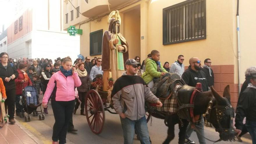 Monóvar celebra la festividad de Sant Antoni