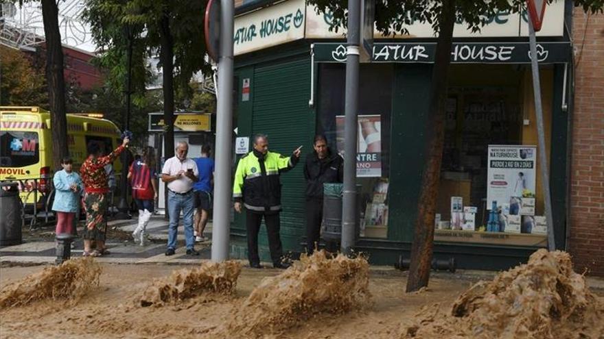 La cola del temporal lleva las inundaciones a Madrid