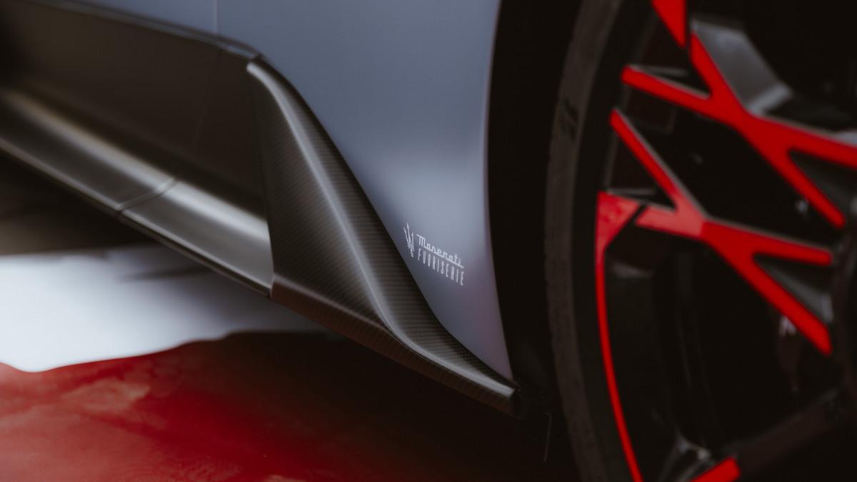 La firma Maserati Fuoriserie identifica una creación única, desarrollada a medida para celebrar los 100 años del emblema del Tridente.