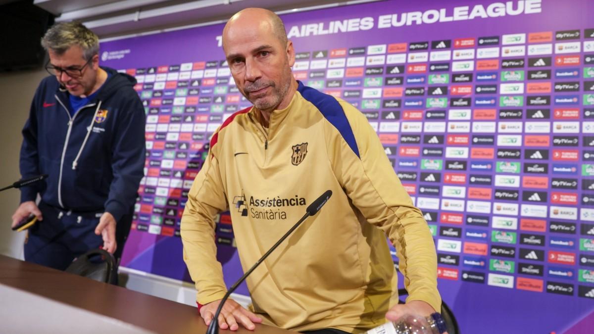 Joan Peñarroya, durante una rueda de prensa