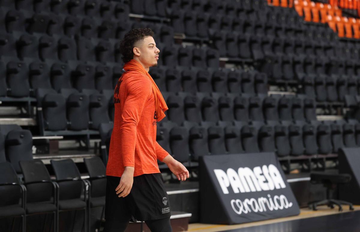 Entrenamiento previo al partido de Euroliga frente al  Meridianbet de Belgrado