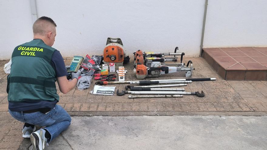 Un detenido y un investigado en Bujalance por cinco robos en explotaciones agrarias del municipio