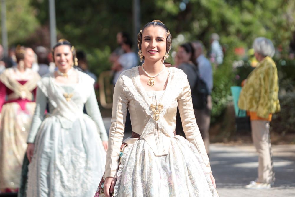 Homenaje a la Senyera de la agrupación de Fallas del Marítim