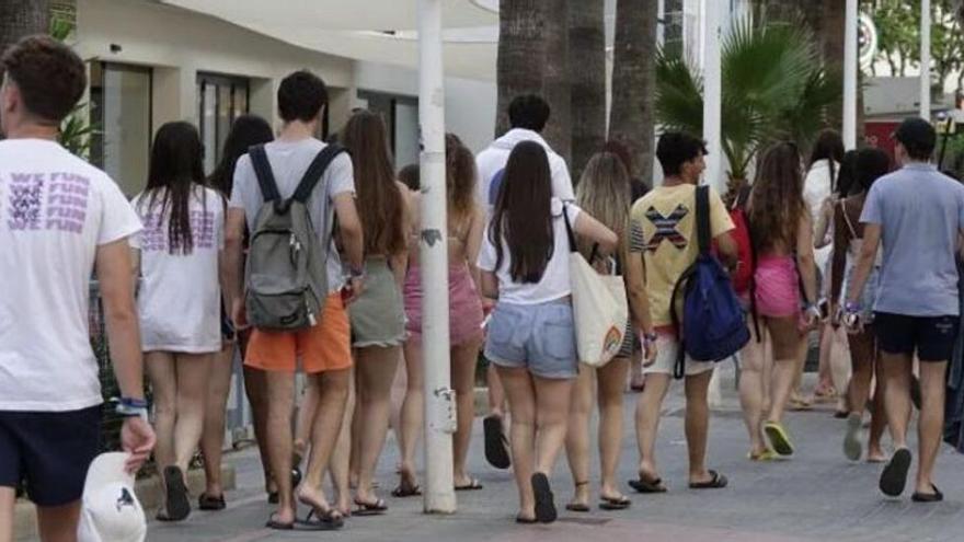 Estudiantes durante un pasado viaje de estudios en Mallorca.