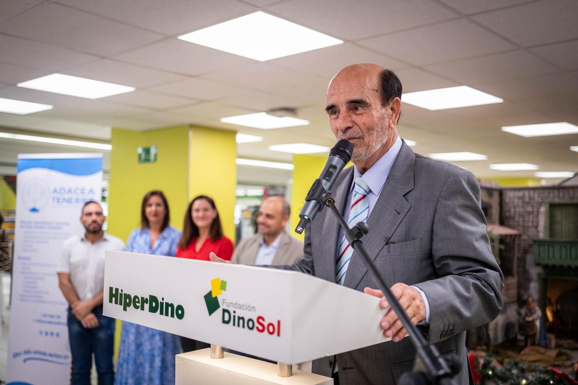 Inauguración del Belén Solidario de HiperDino